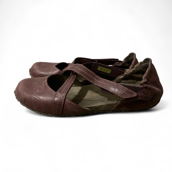 Ahnu Karma Latitude Leather Shoe Burgundy Women's Size 6 Yoga Gorpcore Boho - Picture 1 of 11